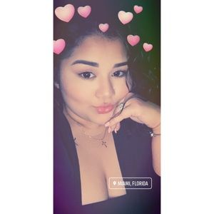 Meet your Posher, Karina